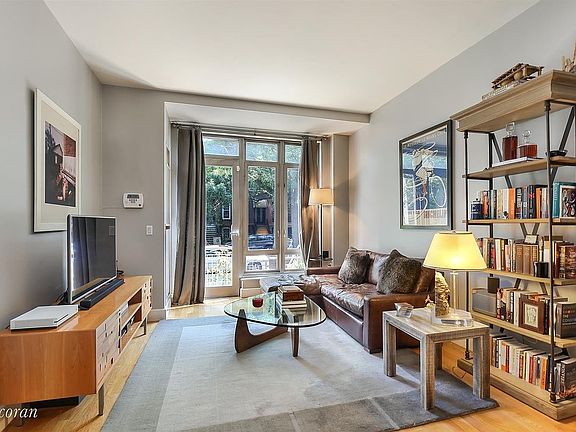 3rd image of 1124 Bedford Ave #1C