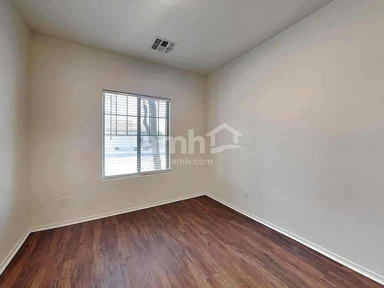 18203 W Townley Ave — Photo 20