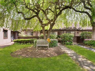 51 Strathmore Gate Drive, Stony Brook, NY, 11790