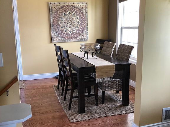 4th image of 2688 Barkwood Ln