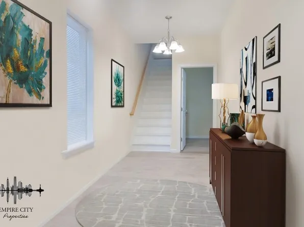 3743 Neptune Avenue image 10 of 20