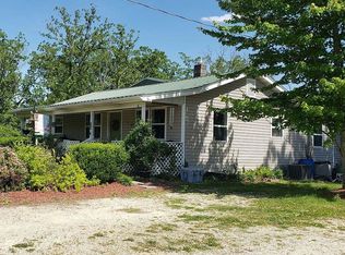 736 E Highway 8, Steelville, MO 65565