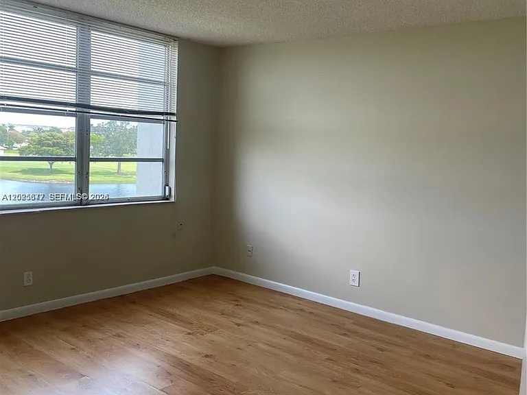 3100 W Rolling Hills Cir #502 — Photo 13