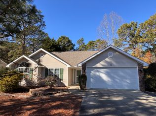 75 Winchester Rd, Pinehurst, NC 28374