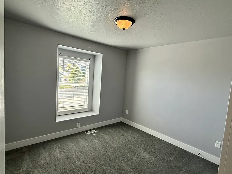 7081 N Hollow View Ct — Photo 20