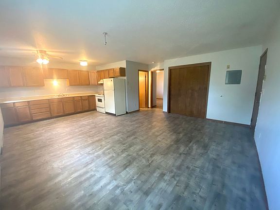2nd image of 1215 15th Ave N APT 3