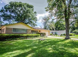 4765 Baywood Ln, Beaumont, TX 77706