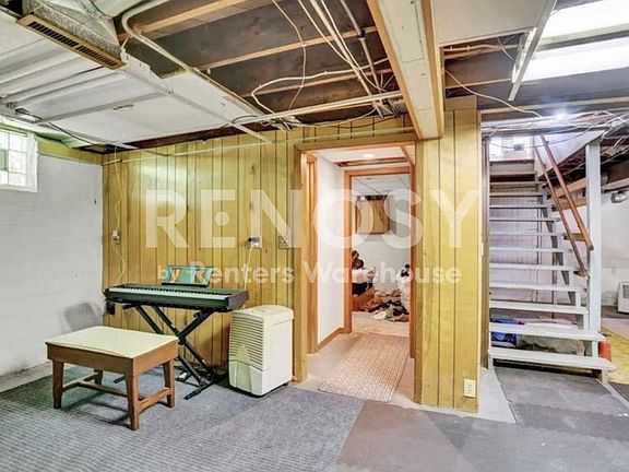 5th image of 2036 Iglehart Ave