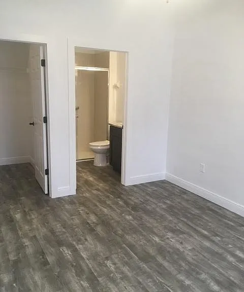 480 Margie Dr — Photo 5