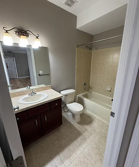 8508 Heywood Cir — Photo 12