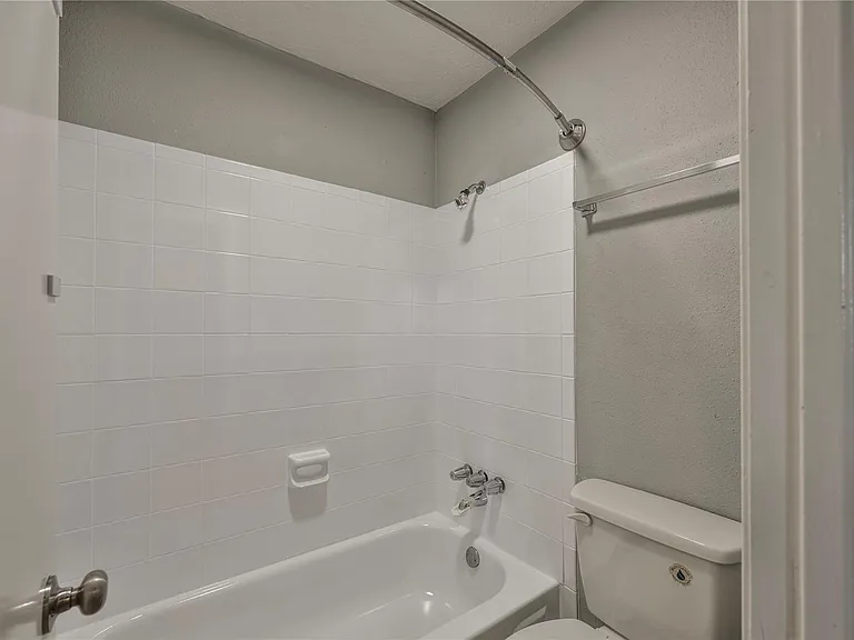 14119 Bella Dr — Photo 14