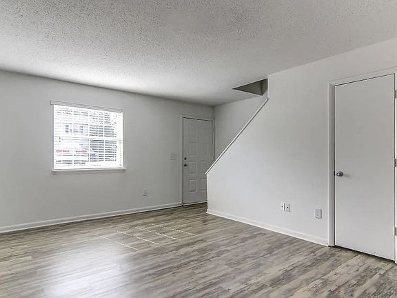 Canterbury Woods Townhome Living Room