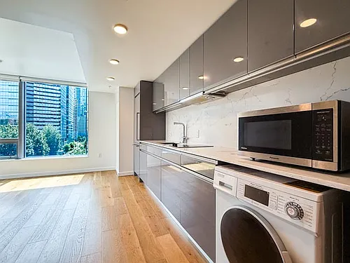 1808 Minor Ave #601 Photo 1