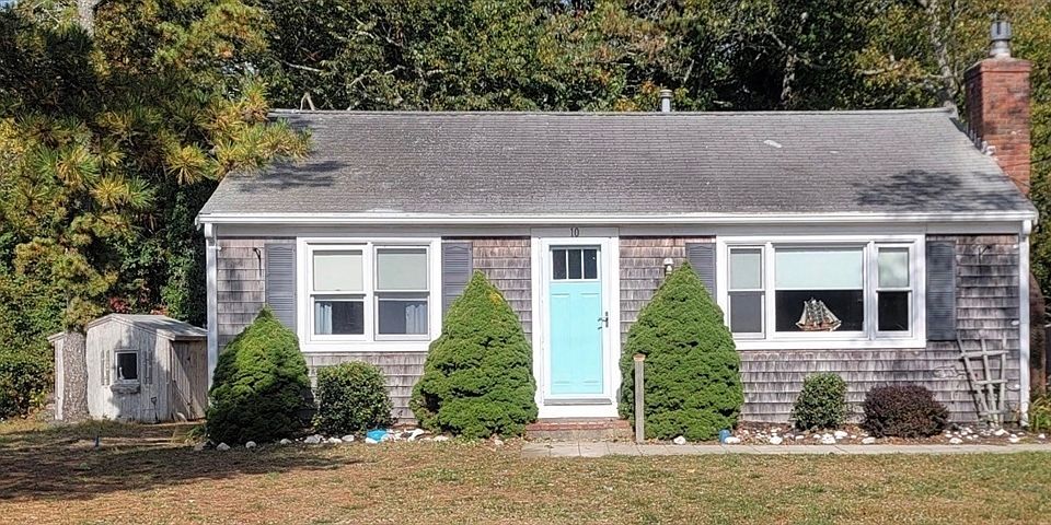 1st image of 10 Ellis Dr