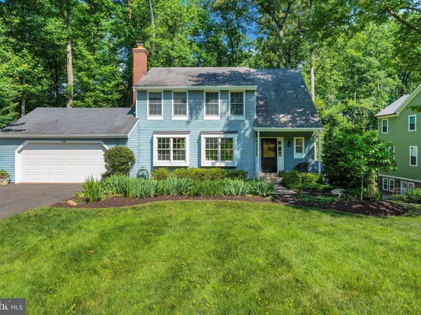 11128 Tattersall Trl, Oakton, VA 22124