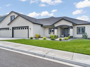 6514 Cyprus Loop, West Richland, WA