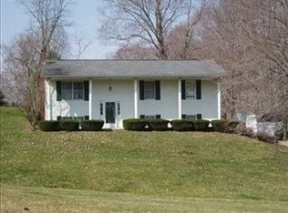 5545 Idlewood Dr, Nashport, OH 43830