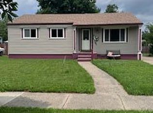 3251 Toepfer Rd, Warren, MI 48091