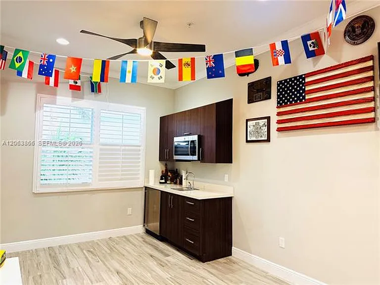 12403 NW 18th Ct #Townhouse 12403 — Photo 30