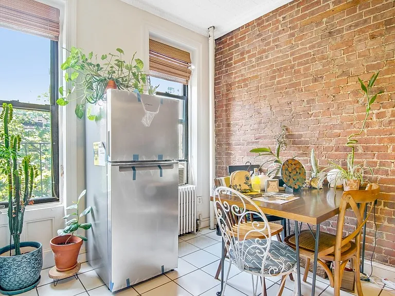 520 E 85th St #4W — Photo 3