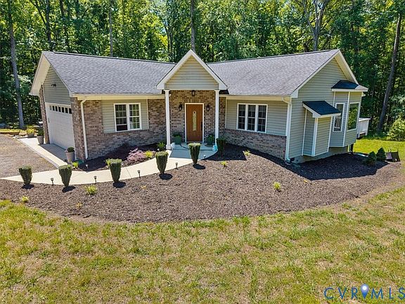 2nd image of 2614 Butterwood Dr