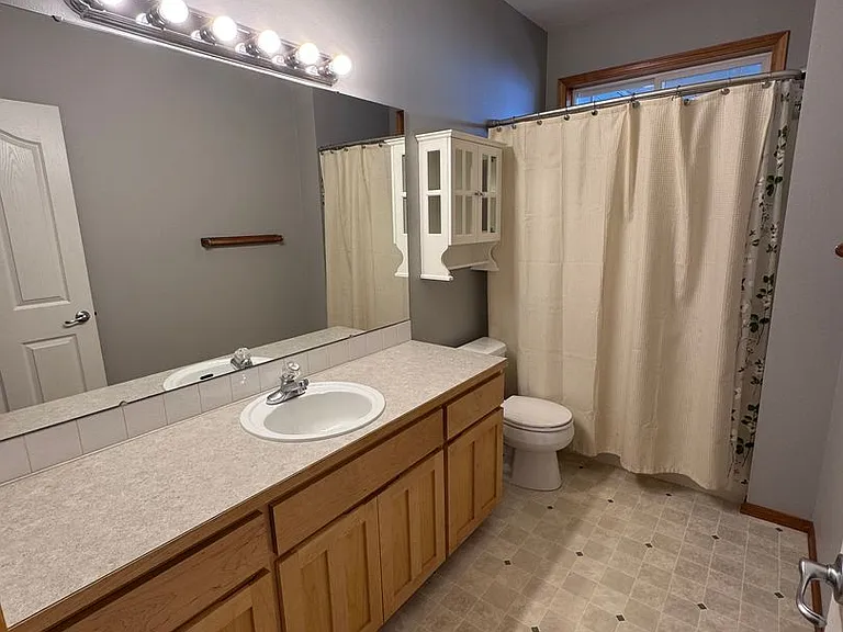 8909 Eagle Point Loop Rd SW — Photo 10