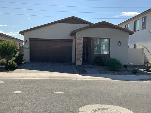 5477 S Red Rock Photo 1