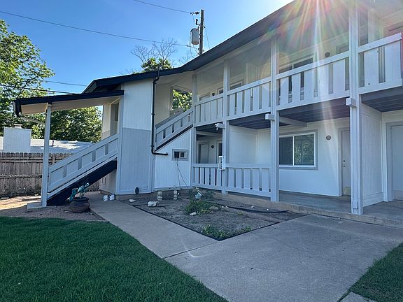 2nd image of 10810 Newmont Rd APT 4
