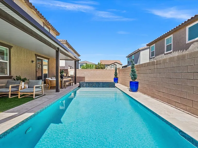 7014 Solano Canyon Ave — Photo 27