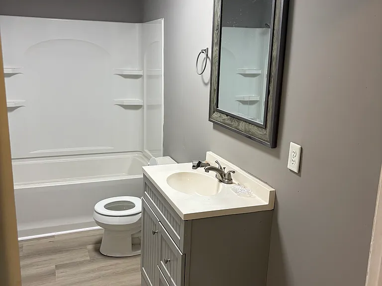 125 Hicks Dr — Photo 6