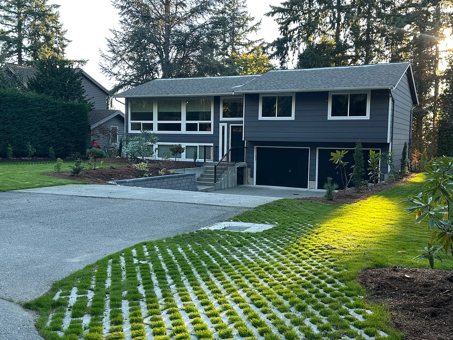 3 bed, 1420 sqft, $4,750 — Photo 3