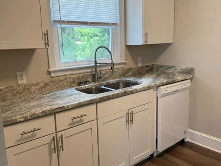 113 Mullins Ave — Photo 18