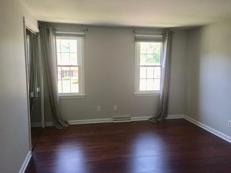 75 Autumnview Rd — Photo 15