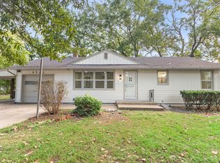 4921 Grandview Rd, Kansas City, MO 64137