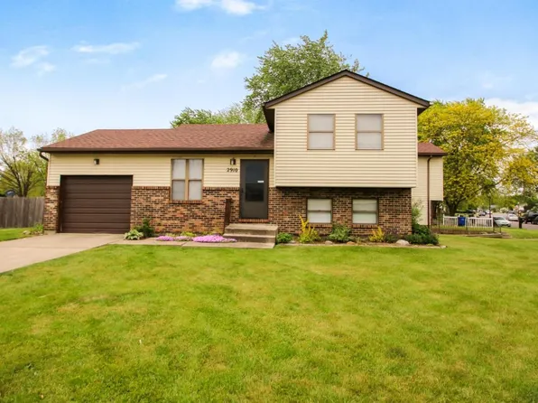 2910 Continental Dr, Reynoldsburg, OH 43068