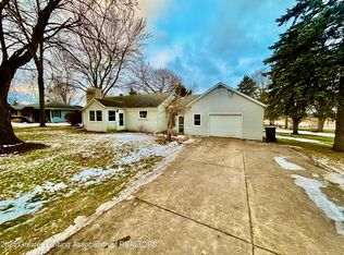 2174 S Cochran Rd, Charlotte, MI 48813