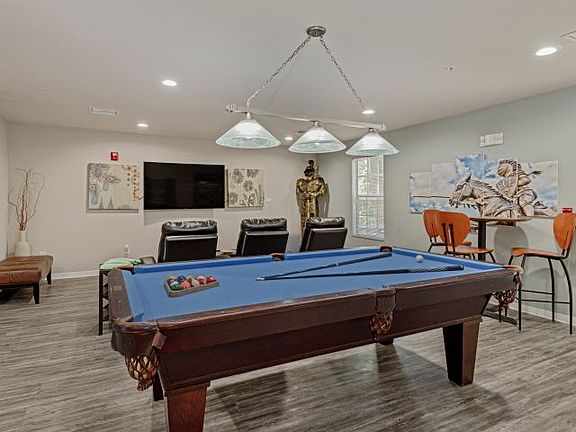 4th image of 12100 Renaissance Ct #2-400740