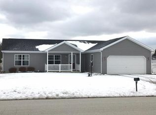29688 Roscommon Dr, Elkhart, IN 46514