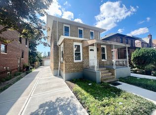 18824 114th Dr, Saint Albans, NY 11412