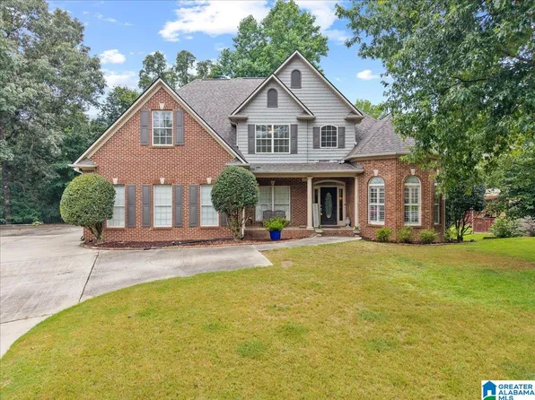 1505 Woodlands Pl, Helena, AL 35080