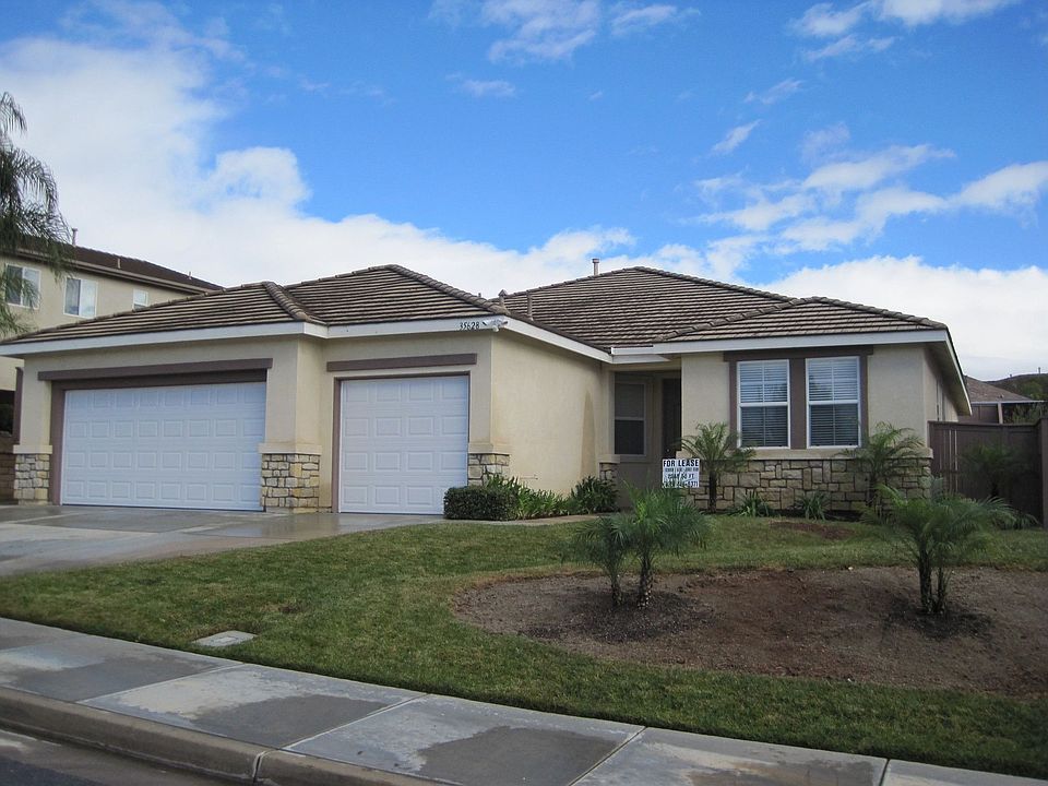 1st image of 35628 Country Park Dr