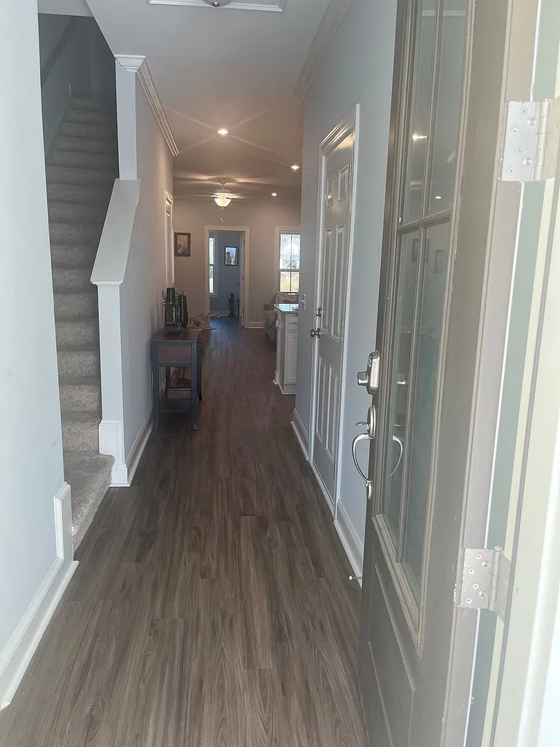 Townhome 3 Bedroom, Office in Bluffton at Washington Square — Photo 4