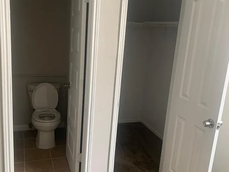 3402 Lantern Ln — Photo 16