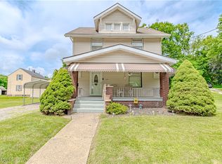 2209 Maple Ave NE, Canton, OH 44714