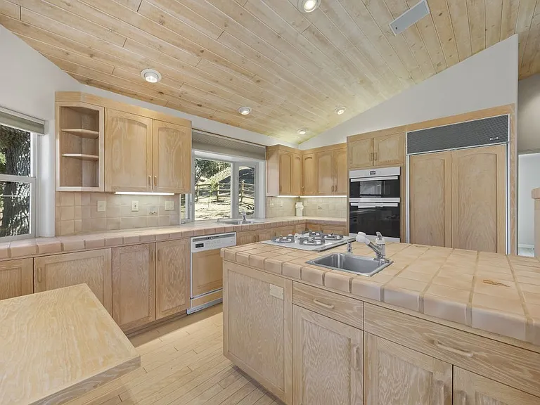 29861 Greenwater Dr — Photo 14