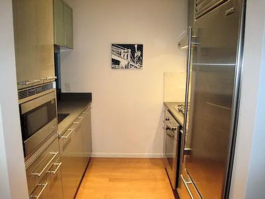 Rented by Kian Realty | media 17