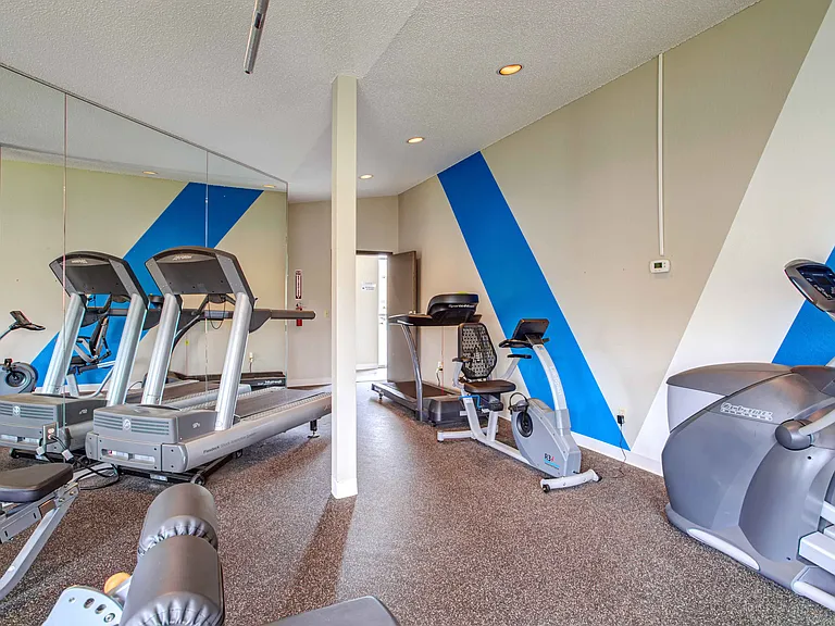 Deerfield Townhomes — Photo 12