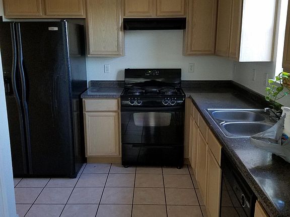 4th image of 12228 Saint Mark Ave