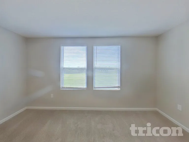 15619 Merlin Ave — Photo 6