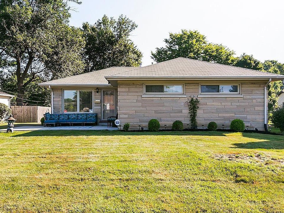 1st image of 479 Lamont Dr